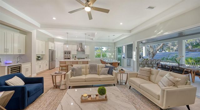 1537 SIESTA DRIVE, Sarasota, FL 34239