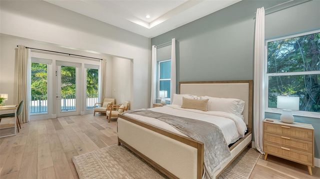 1537 SIESTA DRIVE, Sarasota, FL 34239