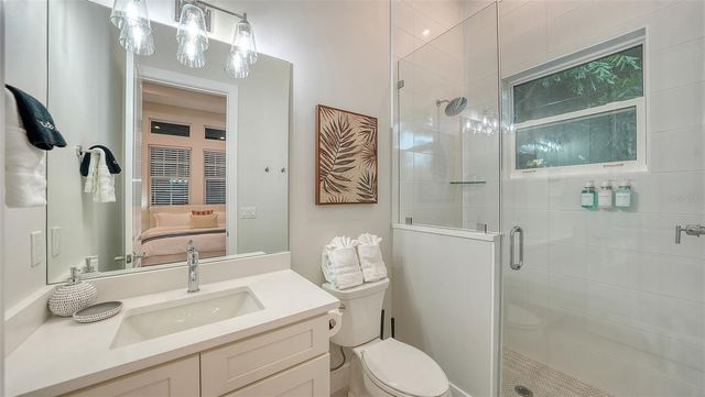 1537 SIESTA DRIVE, Sarasota, FL 34239