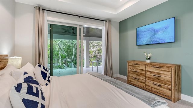 1537 SIESTA DRIVE, Sarasota, FL 34239