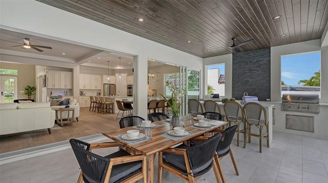 1537 SIESTA DRIVE, Sarasota, FL 34239
