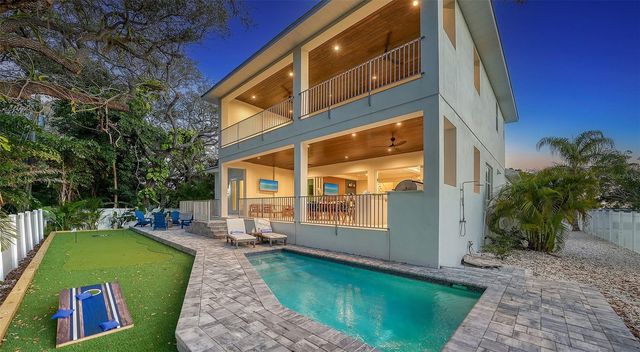 1537 SIESTA DRIVE, Sarasota, FL 34239