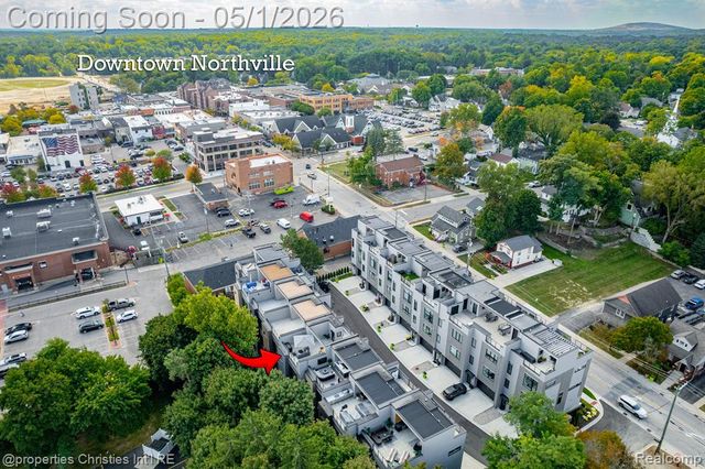 108 N Center Cove, Northville, MI 48167