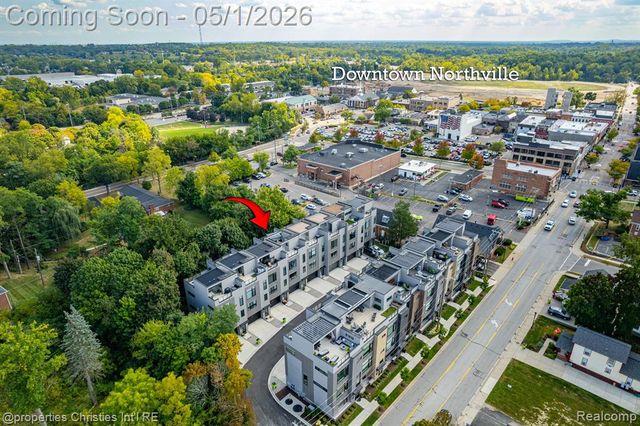 108 N Center Cove, Northville, MI 48167