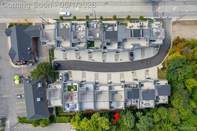 108 N Center Cove, Northville, MI 48167