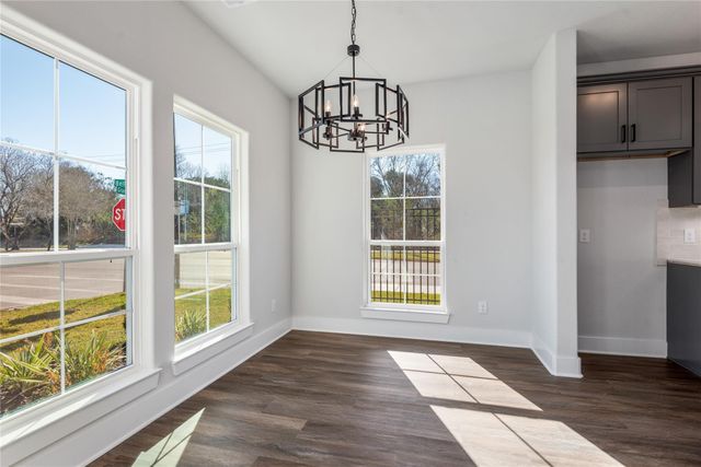 8430 Grandview Street, Houston, TX 77051