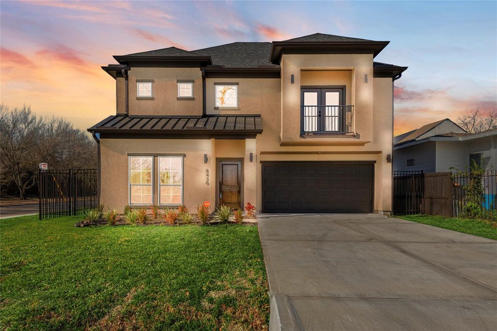 8430 Grandview Street, Houston, TX 77051