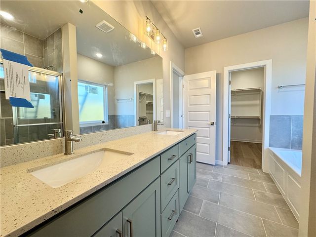 4704 SW Tribe Street, Bentonville, AR 72713