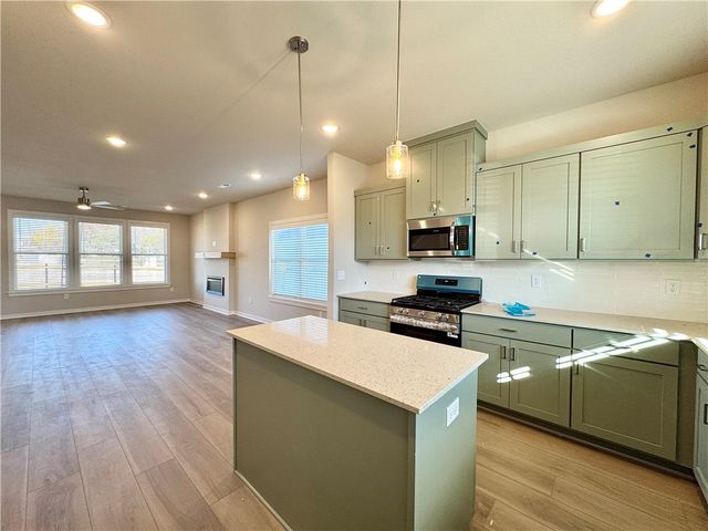 4704 SW Tribe Street, Bentonville, AR 72713