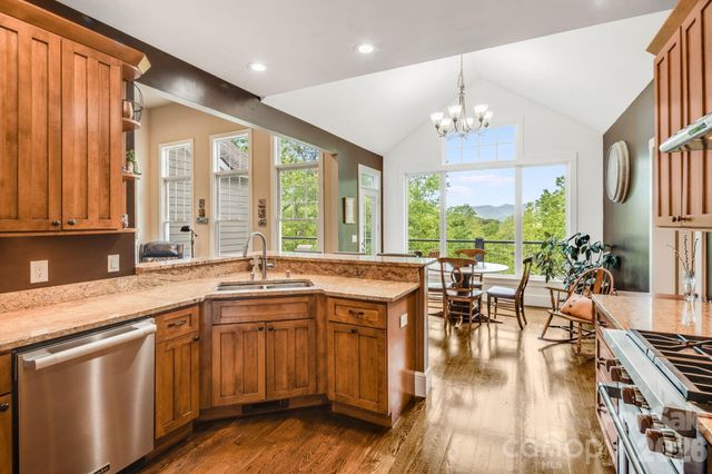 1659 High Rock Acres Drive, Black Mountain, NC 28711