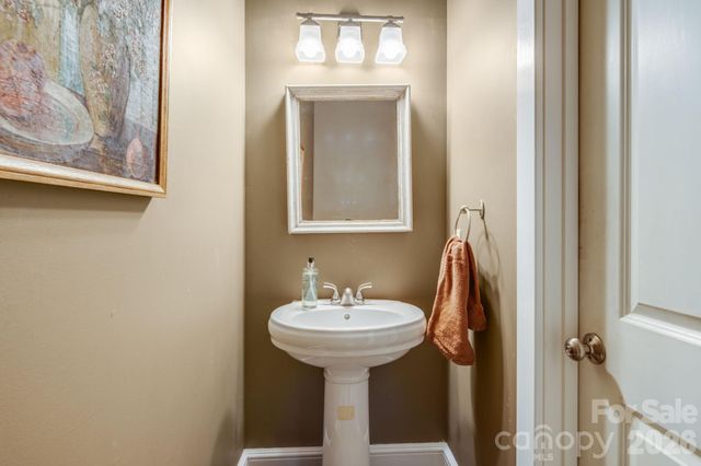1659 High Rock Acres Drive, Black Mountain, NC 28711
