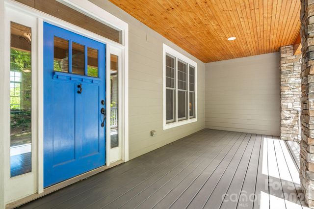 1659 High Rock Acres Drive, Black Mountain, NC 28711