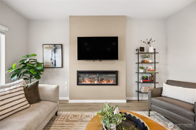 1106 138th Place SW, Lynnwood, WA 98087