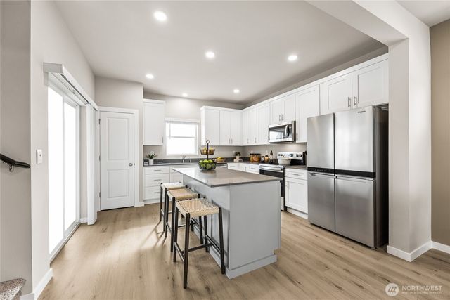 1106 138th Place SW, Lynnwood, WA 98087