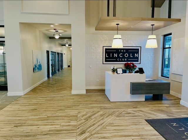 3207 Dove Mountain Drive, Aurora, IL 60503