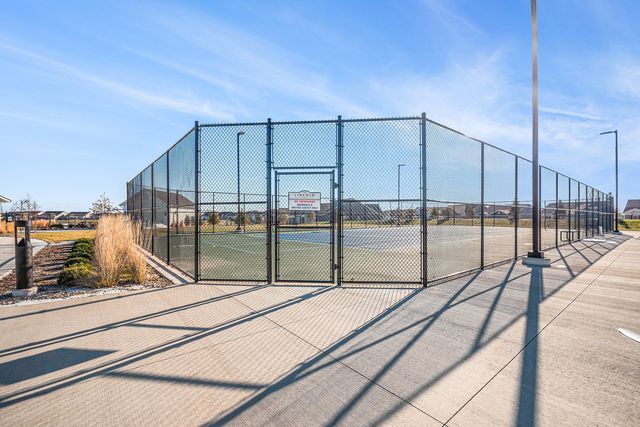 3207 Dove Mountain Drive, Aurora, IL 60503