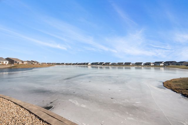 3207 Dove Mountain Drive, Aurora, IL 60503