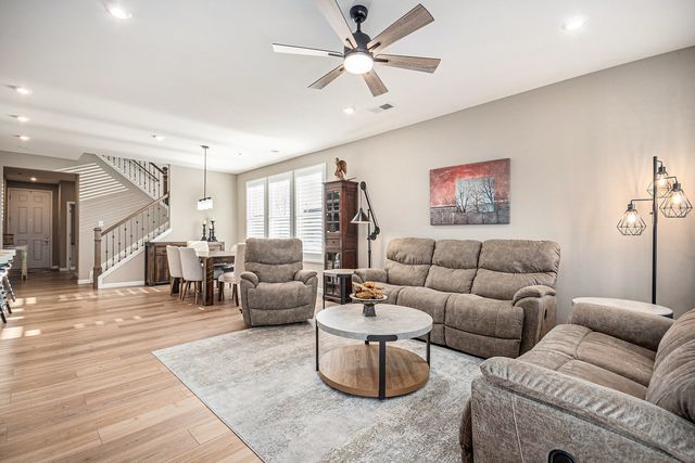 3207 Dove Mountain Drive, Aurora, IL 60503