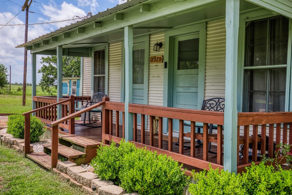 2578 County Road 121, Caldwell, TX 77836