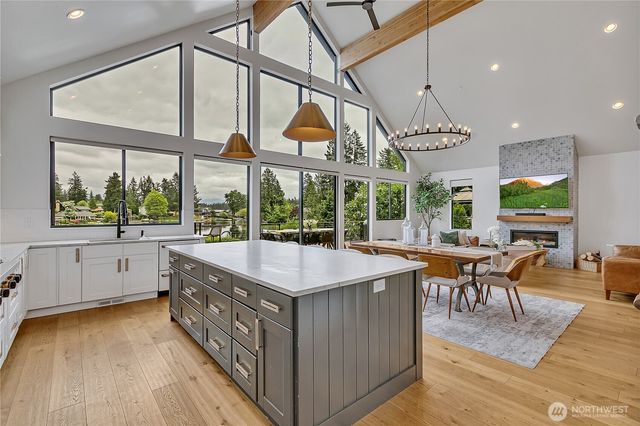 29108 218th Place SE, Black Diamond, WA 98010