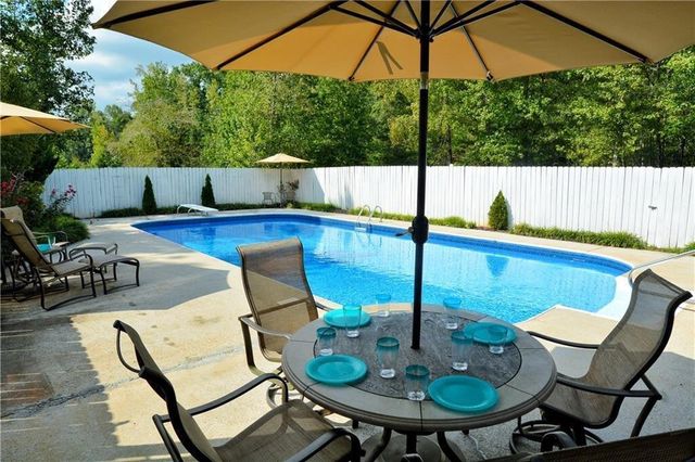 301 Spruill Bridge Road, Temple, GA 30179