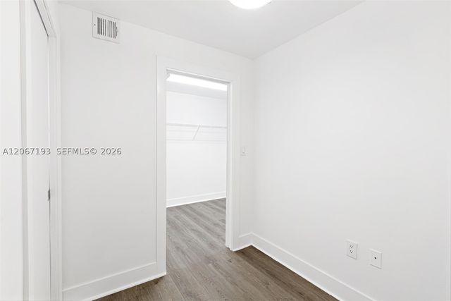 6917 Collins Ave 1009, Miami Beach, FL 33141