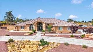 19501 Kinai Road, Apple Valley, CA 92307