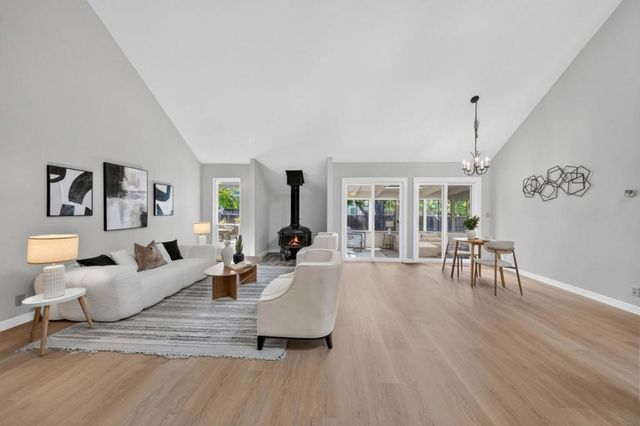 402 Sylvan Avenue, Mountain View, CA 94041