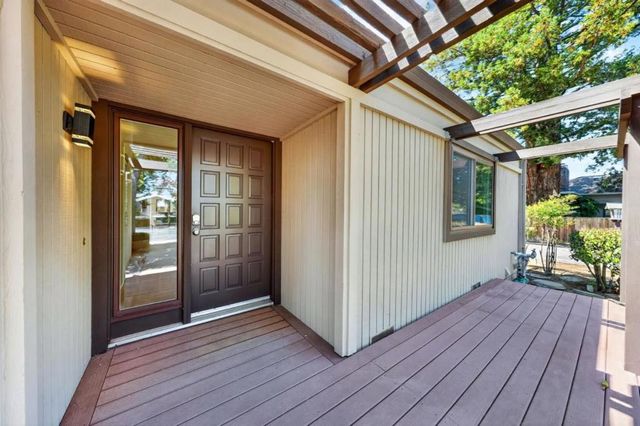 402 Sylvan Avenue, Mountain View, CA 94041