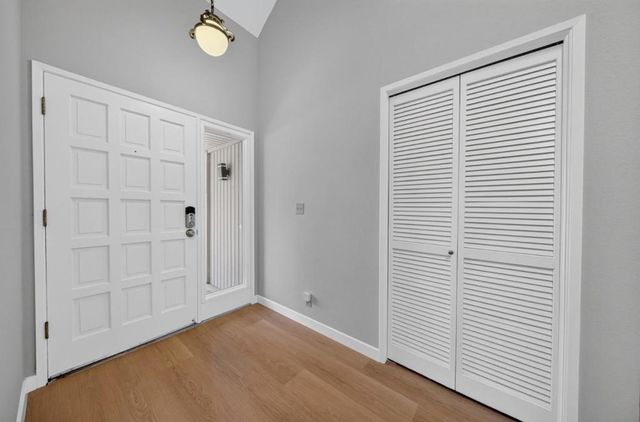 402 Sylvan Avenue, Mountain View, CA 94041