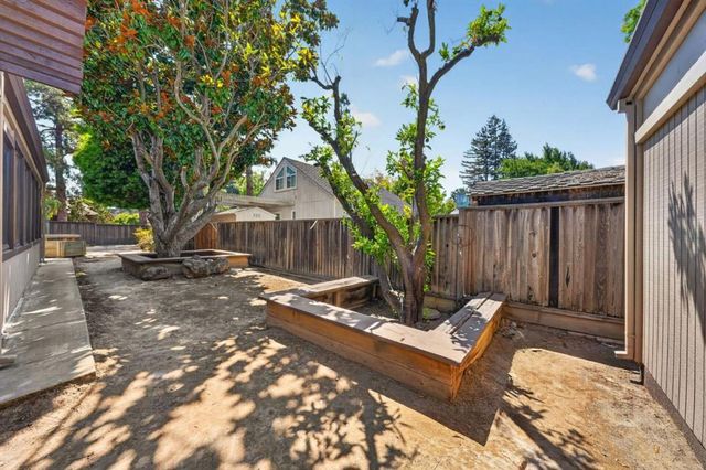 402 Sylvan Avenue, Mountain View, CA 94041