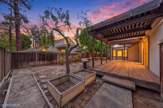 402 Sylvan Avenue, Mountain View, CA 94041