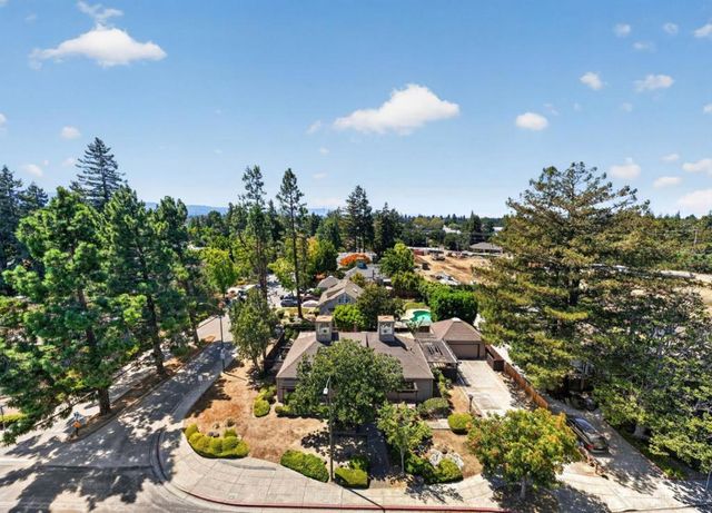 402 Sylvan Avenue, Mountain View, CA 94041