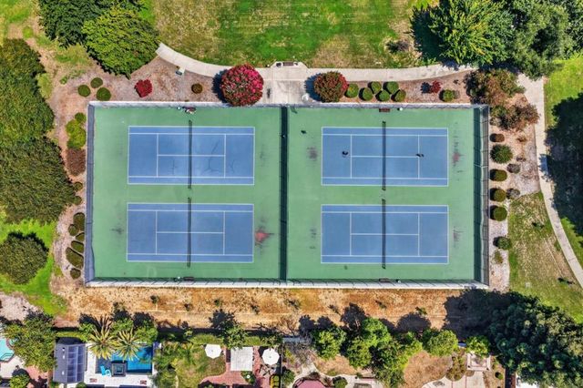 402 Sylvan Avenue, Mountain View, CA 94041