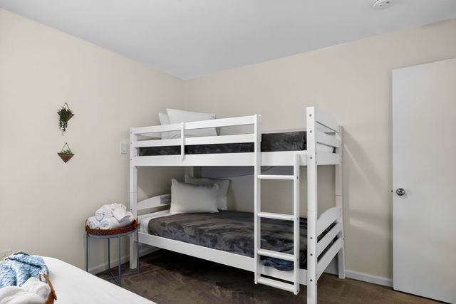 2509 W Oakdale Road, Irving, TX 75060