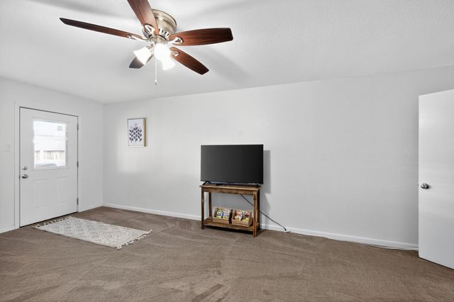 2509 W Oakdale Road, Irving, TX 75060