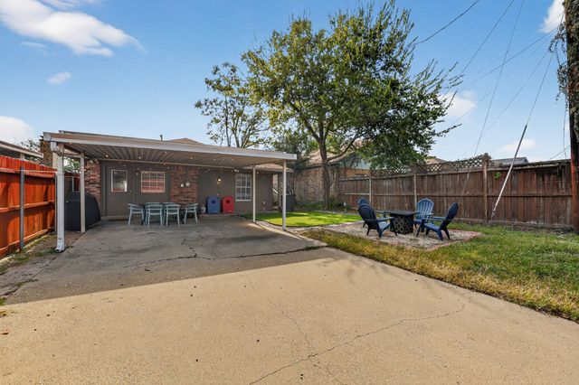 2509 W Oakdale Road, Irving, TX 75060