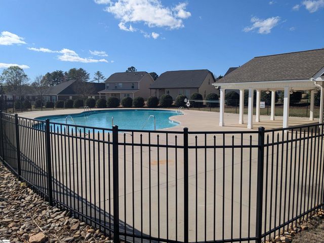 718 Corley Way, Greer, SC 29687