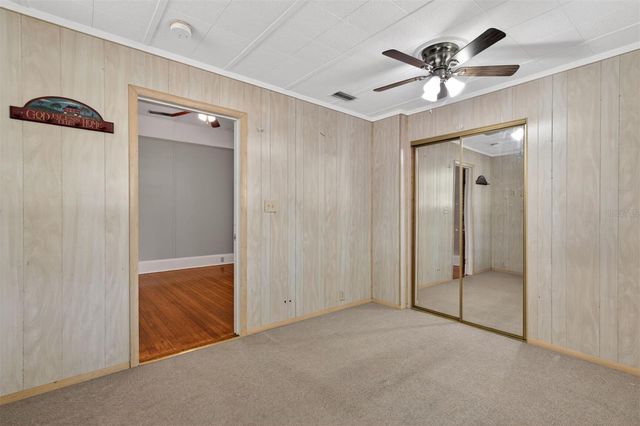 630 NE 6TH AVENUE, Gainesville, FL 32601