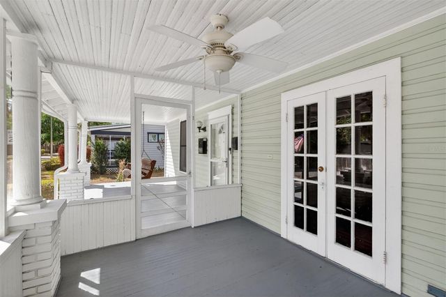 630 NE 6TH AVENUE, Gainesville, FL 32601