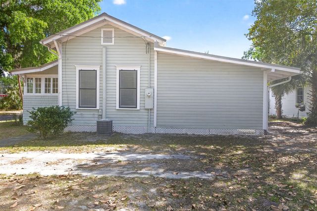 630 NE 6TH AVENUE, Gainesville, FL 32601