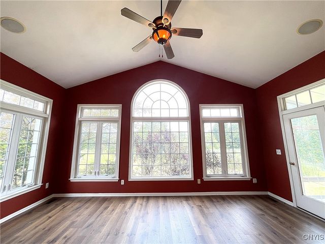 7638 Haylage Circle, Lysander, NY 13027