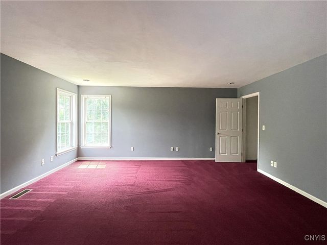 7638 Haylage Circle, Lysander, NY 13027