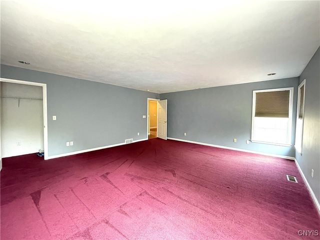 7638 Haylage Circle, Lysander, NY 13027