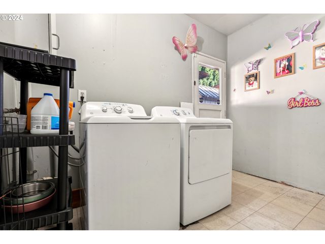 8400 Ne ROYAL St, Vancouver, WA 98662