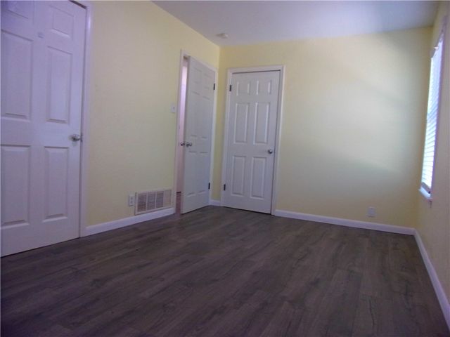 1914 Tarlton St, Corpus Christi, TX 78415