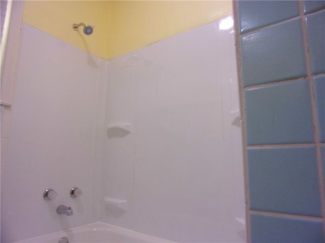 1914 Tarlton St, Corpus Christi, TX 78415