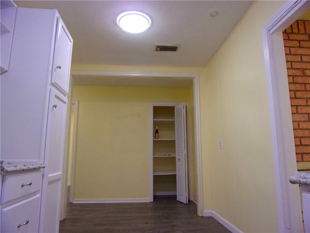 1914 Tarlton St, Corpus Christi, TX 78415