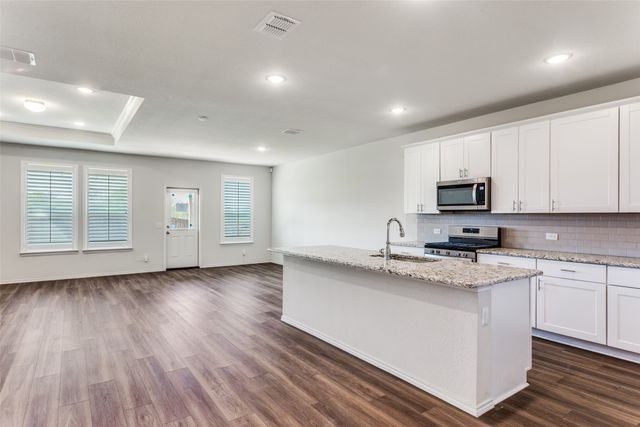 5513 Apple Grove Way, Fort Worth, TX 76123