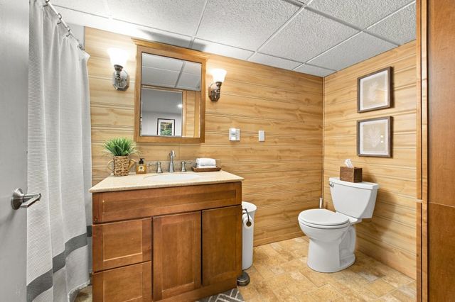 1409 18th Street S, Fargo, ND 58103
